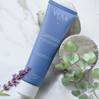Shampoing exfoliant purifiant au charbon actif - 150 ml